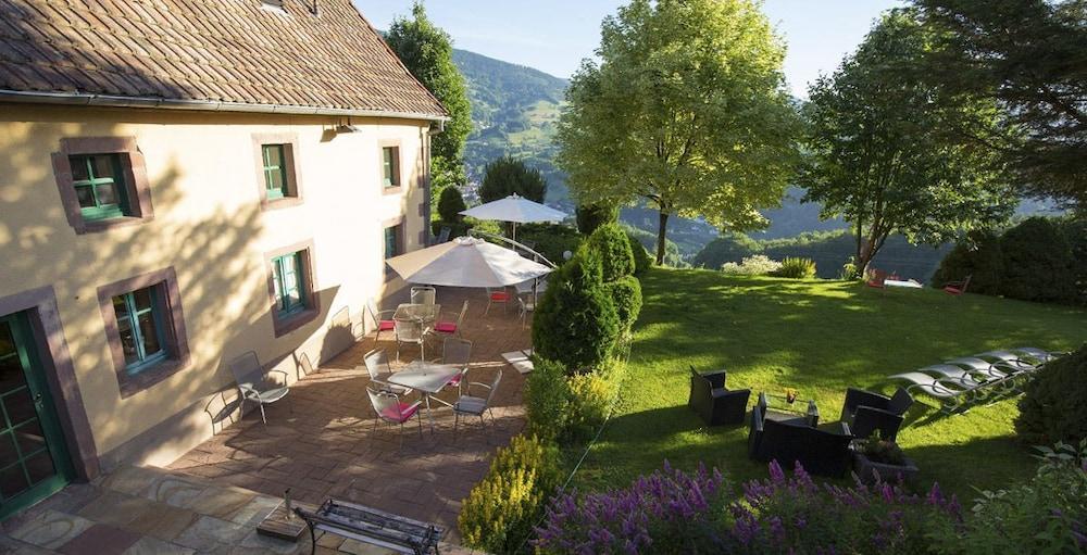 Hotel Restaurant Les Alisiers Lapoutroie Exteriér fotografie